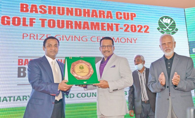 Bashundhara Group Managing Director assures of continuous support for promotion of golf